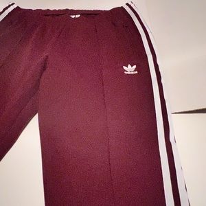 Women’s Adidas Three Stripe Track Pants Size Large